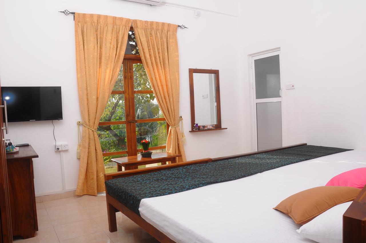 Hotel By Village 4*